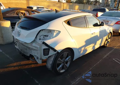 2016 Hyundai Veloster z USA, uszkodzony, nr VIN KMHTC6AD9GU298538
